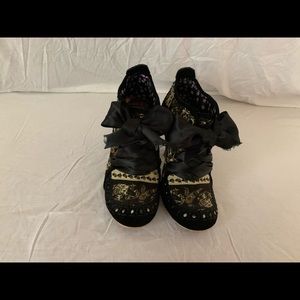 Tapestry booties by Irregular Choices. Size 39